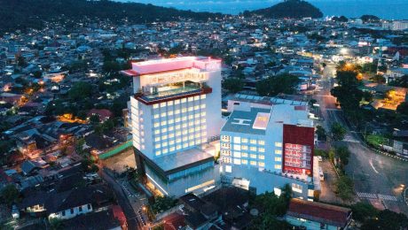 Premiere-Padang_Edit-1-1920×1079 5 Hotel terbaik di kota Padang
